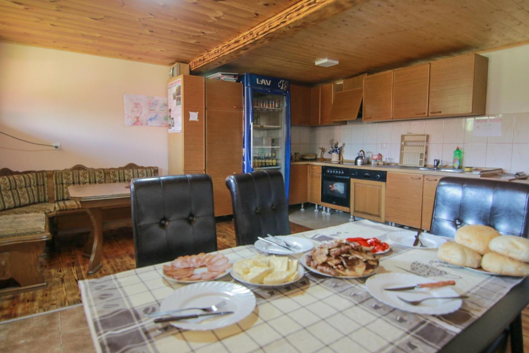 Camp &Apartmens Scepanovic 모이코바츠 외부 사진