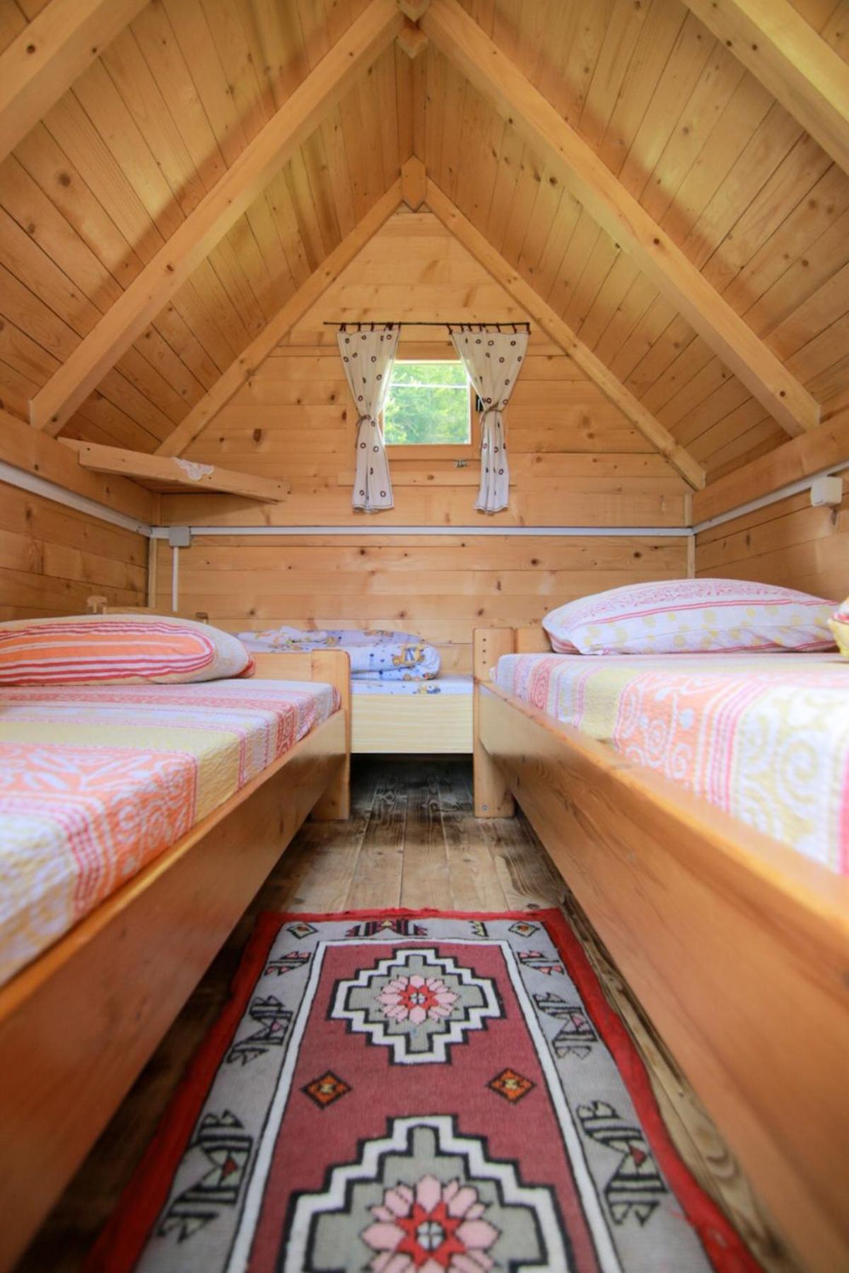 Camp &Apartmens Scepanovic 모이코바츠 외부 사진