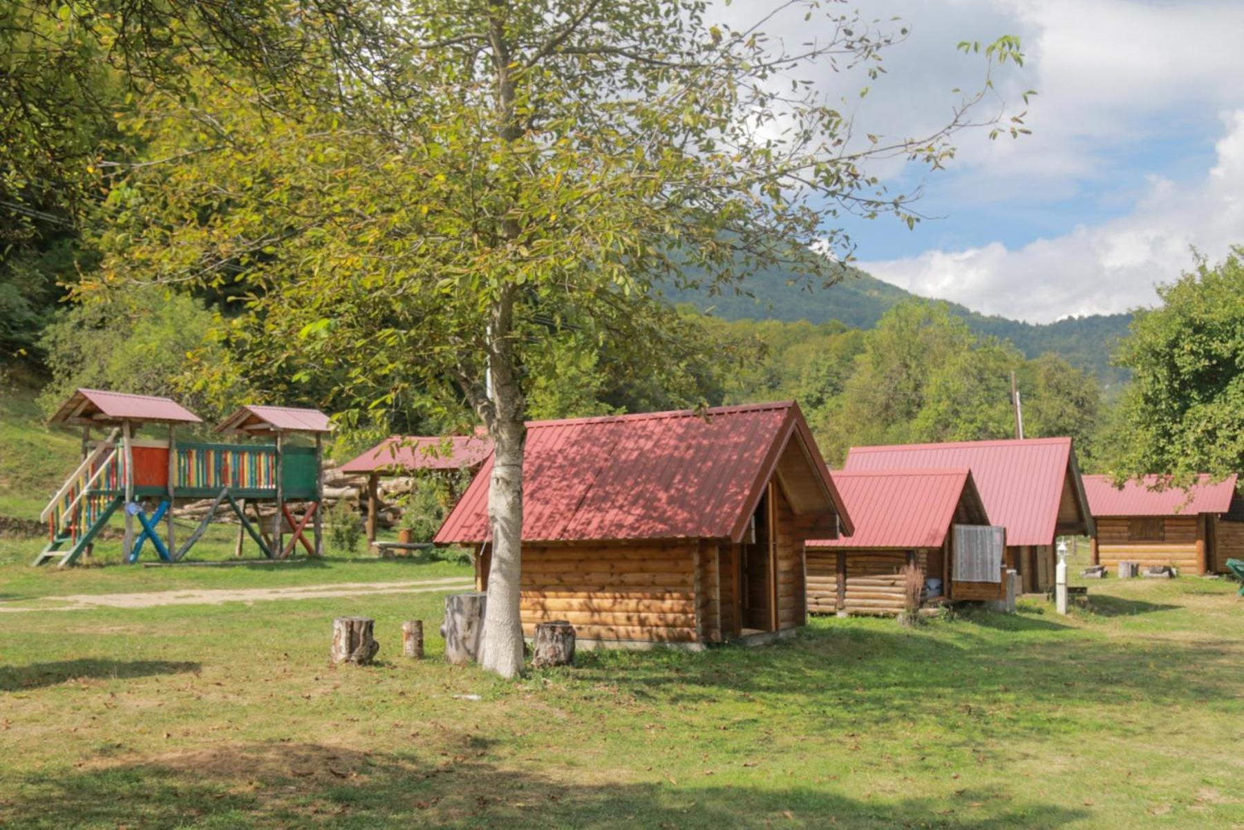 Camp &Apartmens Scepanovic 모이코바츠 외부 사진